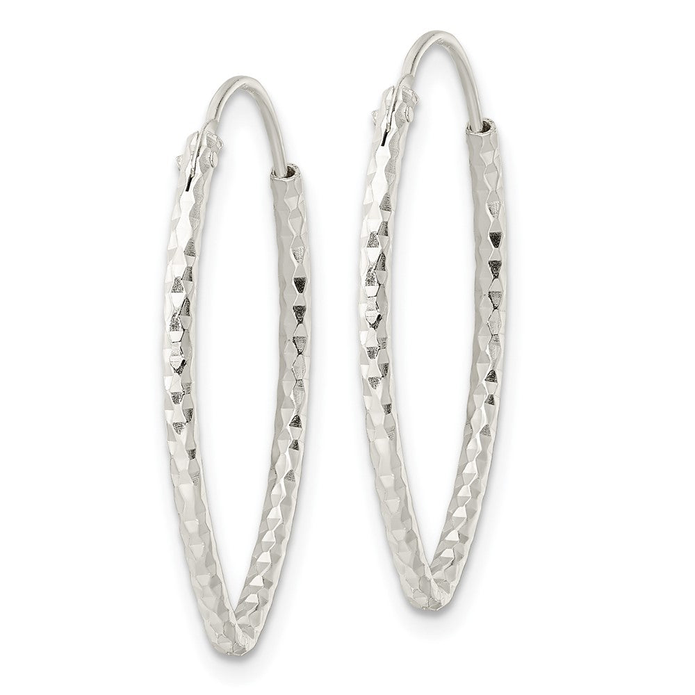QE15825 Sterling Silver Polished D/C Endless Hoop Earrings