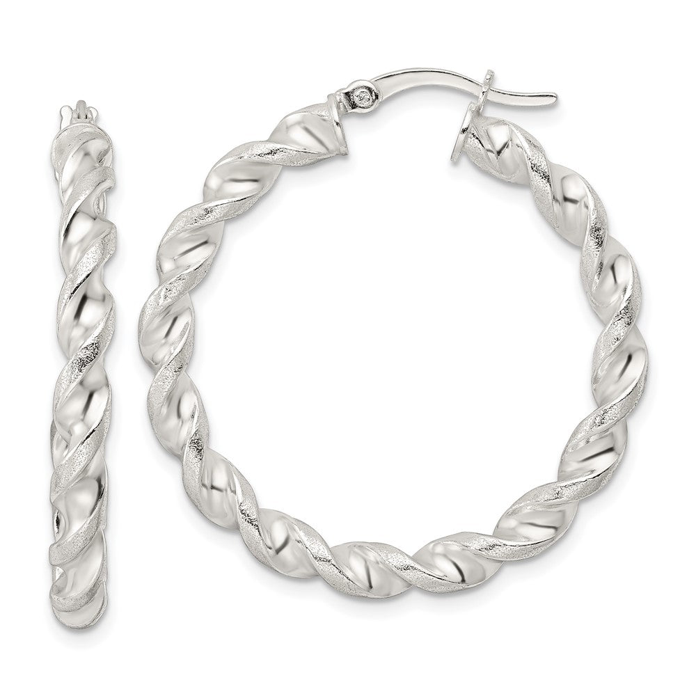 QE15886 Sterling Silver Polished and Textured Twisted Circle Hoop Earrings