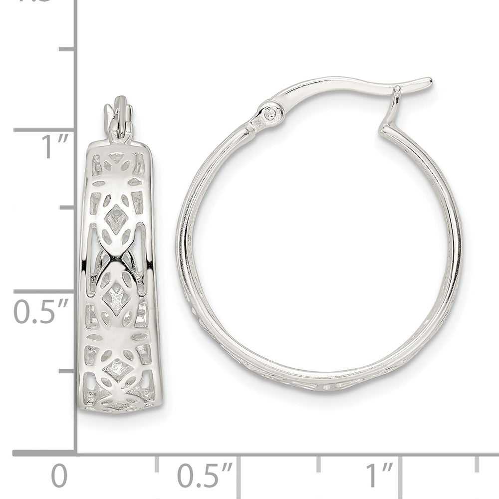 QE15929 Sterling Silver Polished Cut-out Floral Round Hoop Earrings