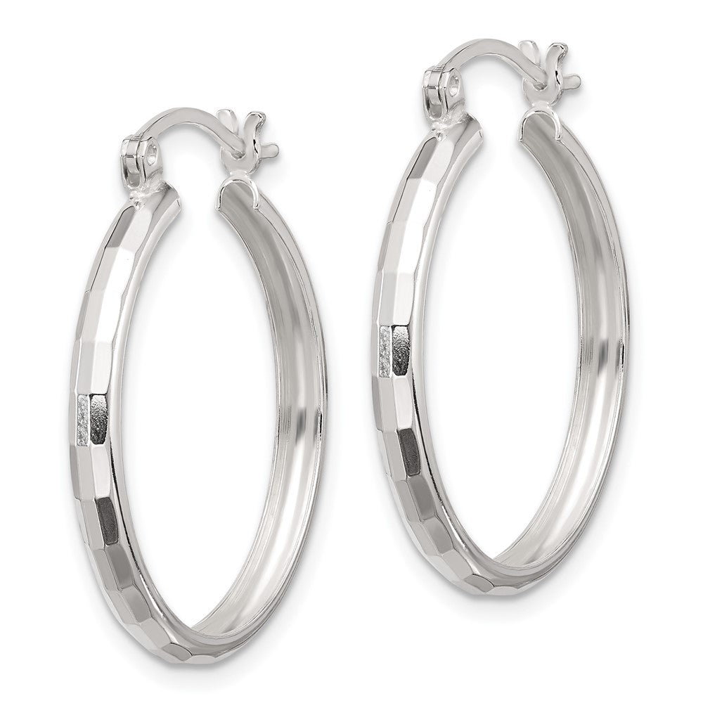 QE16781 Sterling Silver Polished Textured Hoop Earrings
