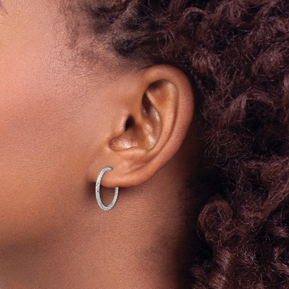 QE16991 Sterling Silver Rhodium-plated D/C Hollow Tube C-Hoop Earrings