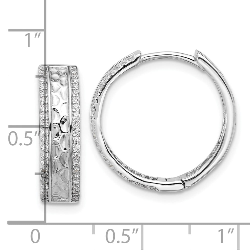 QE17193 Sterling Silver Rhodium-plated Hammered Center CZ 5.5mm Hoop Earrings