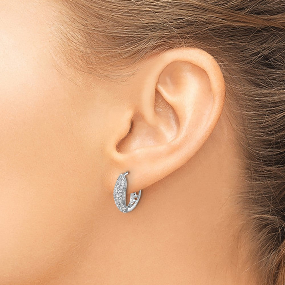 QE17205 Sterling Silver Rhodium-plated Pav������������������������������������������������������ CZ Hinged Huggie Hoop Earrings