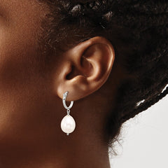 QE17242 Sterling Silver Polished Teardrop FWC Pearl Dangle Round Hoop Earrings