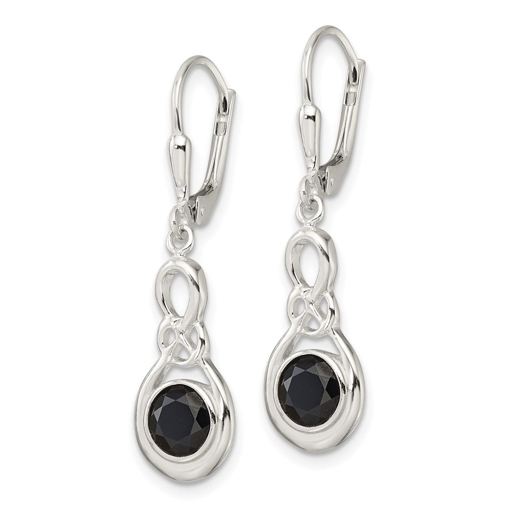 QE17402 Sterling Silver Polished Onyx Knot Leverback Dangle Earrings