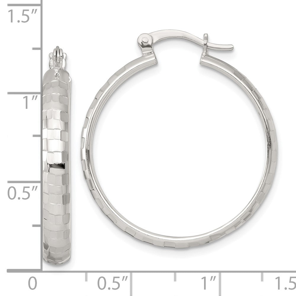 QE17826 Sterling Silver Polished Diamond-cut 30x4mm Round Hoop Earrings