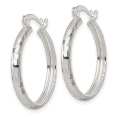 QE17828 Sterling Silver Polished Diamond-cut 25x3mm Round Hoop Earrings