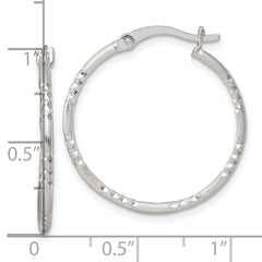 QE17838 Sterling Silver Polished Diamond-cut Textured 25x1.5mm Round Hoop Earrings