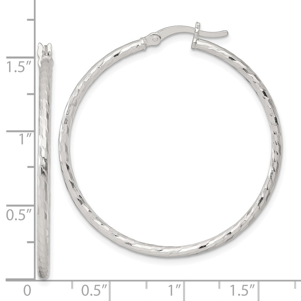 QE17844 Sterling Silver Polished Diamond-cut 40x2mm Round Hoop Earrings
