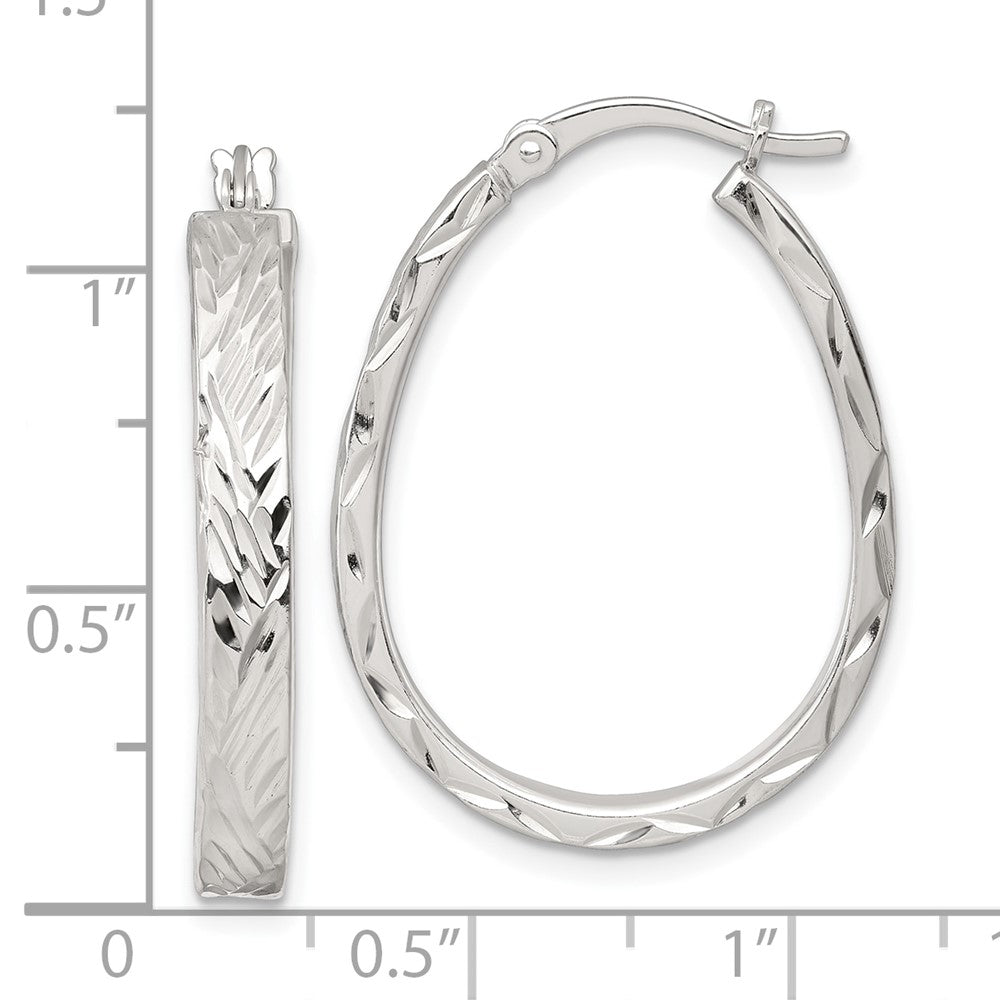 QE17914 Sterling Silver Polished Diamond-cut 4.0mm Oval Hoop Earrings
