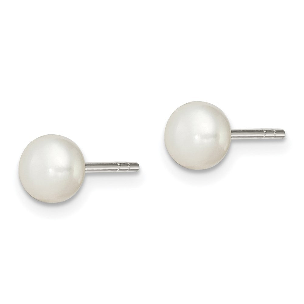 QE2036 Sterling Silver White FW Cultured Pearl 5-6mm Button Earrings