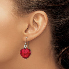 QE2873 Sterling Silver Red Murano Glass Heart Dangle Earrings