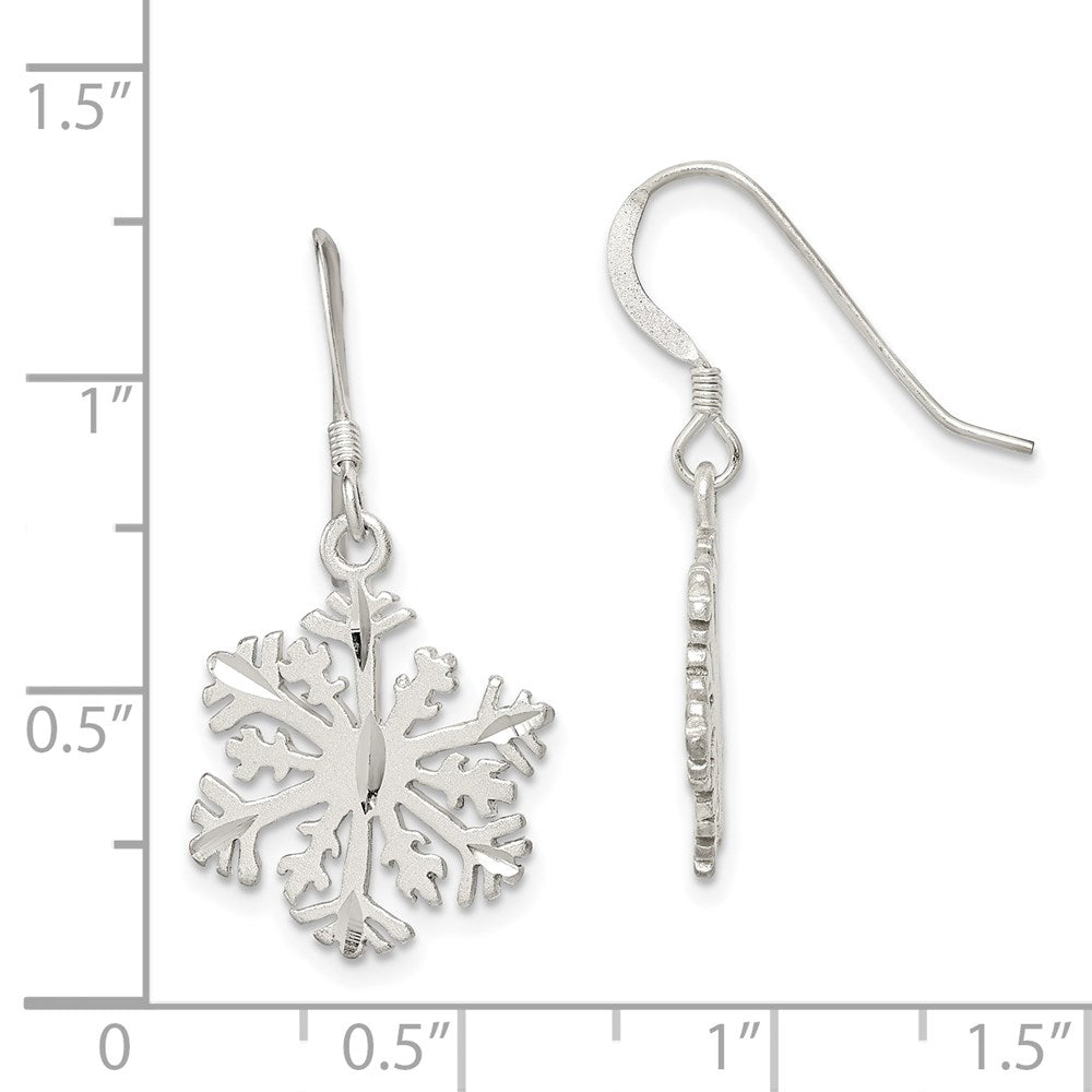 QE3337 Sterling Silver Satin Snowflake Earrings