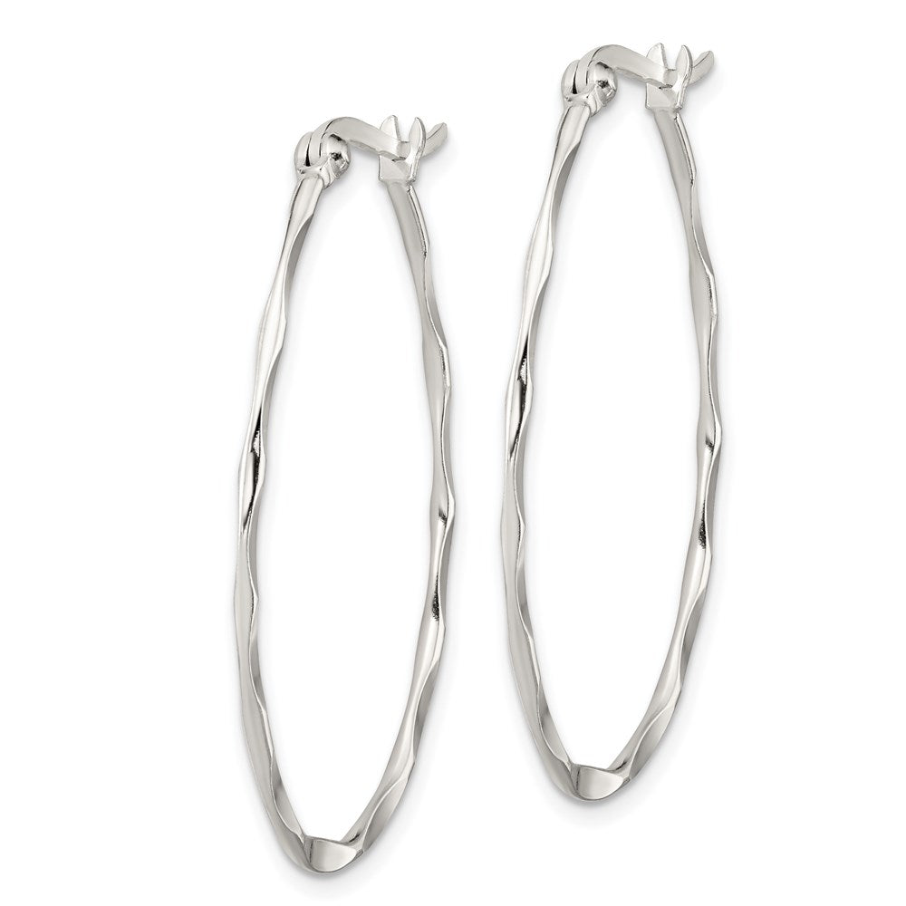 QE3778 Sterling Silver Polished & Twisted 1.5mm Oval Hoop Earrings