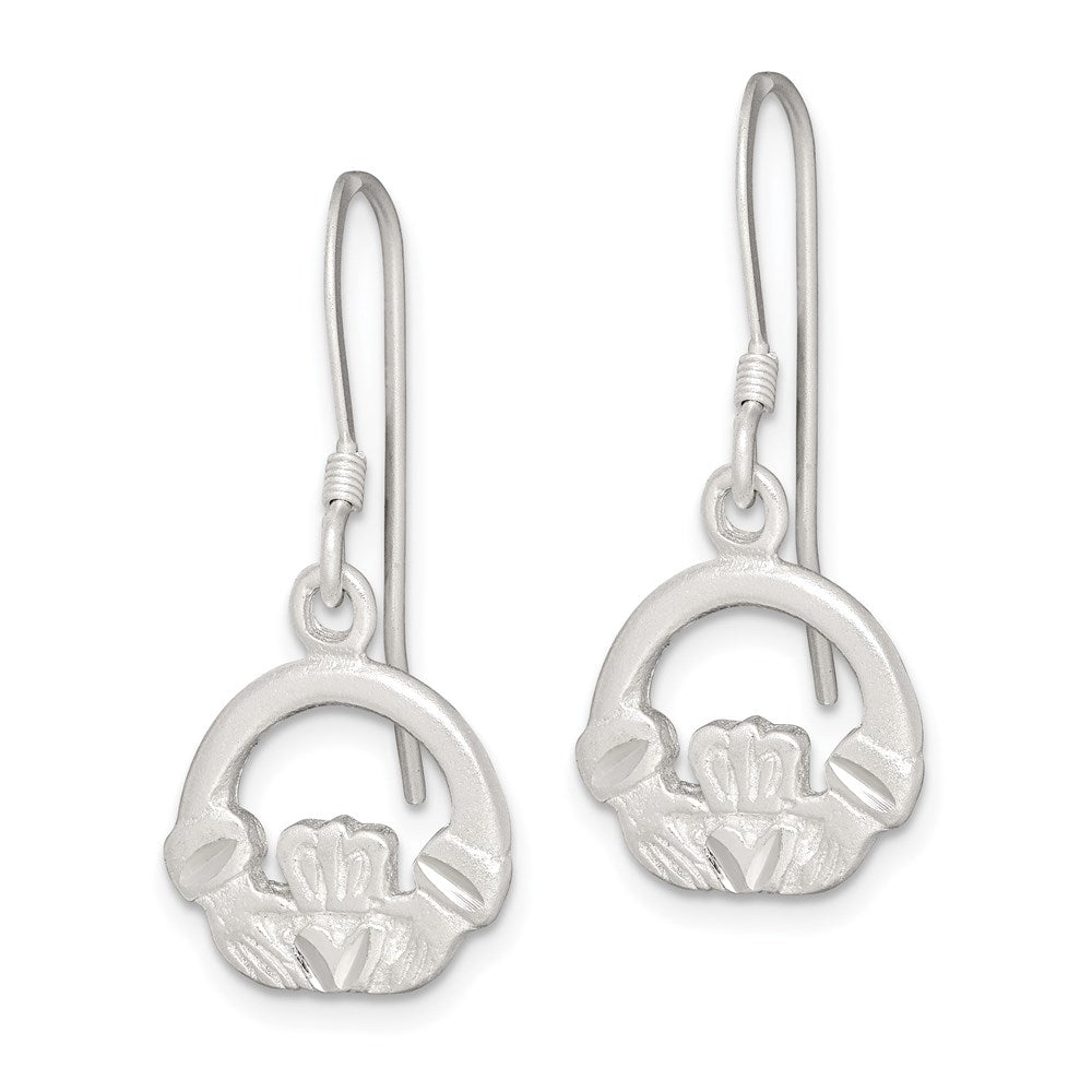 QE4164 Sterling Silver Satin & Diamond-cut Claddagh Dangle Earrings