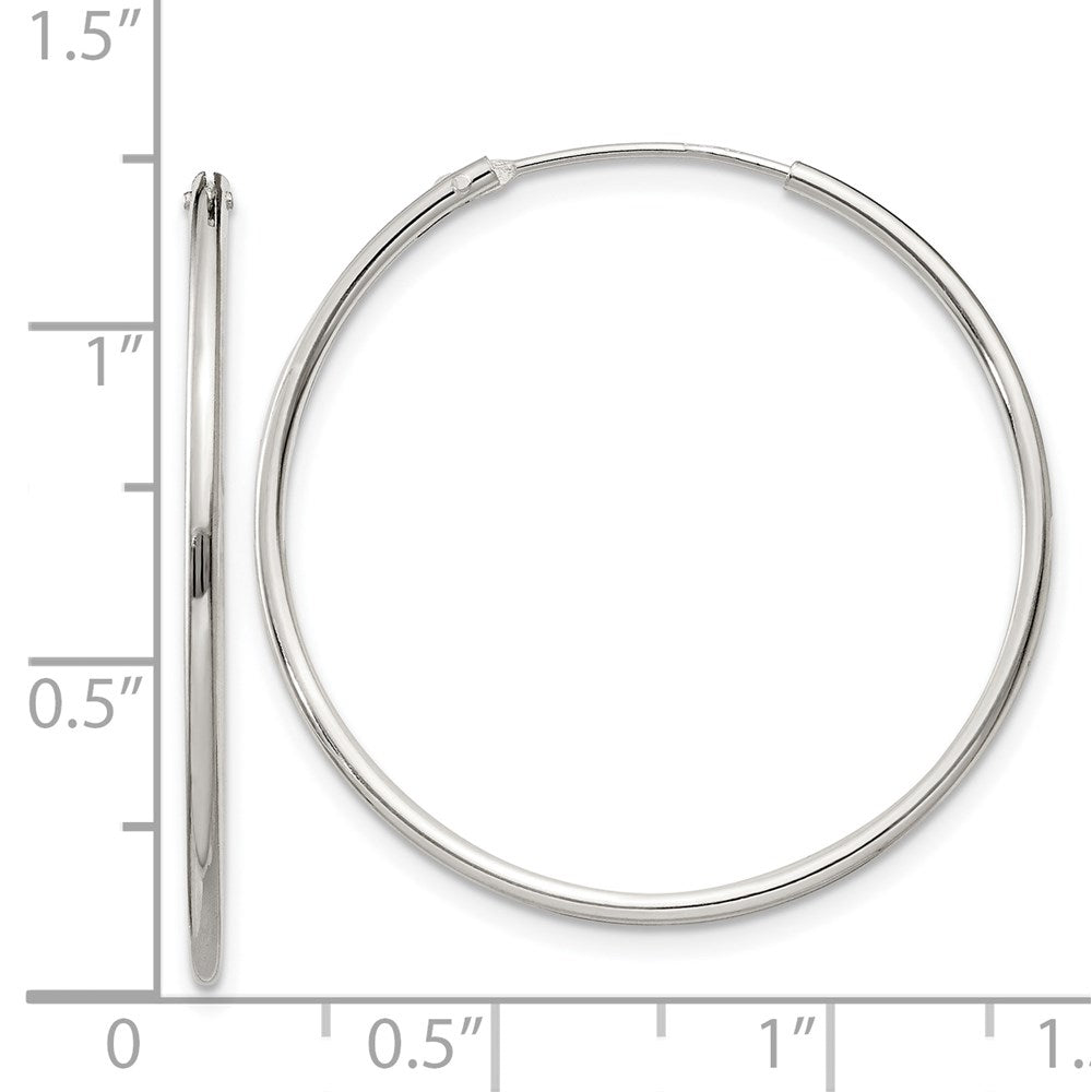 QE4356 Sterling Silver 1.3mm Hoop Earrings