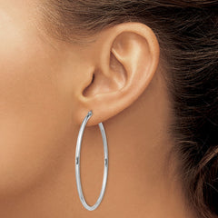 QE4377 Sterling Silver Rhodium-plated 2mm Round Hoop Earrings