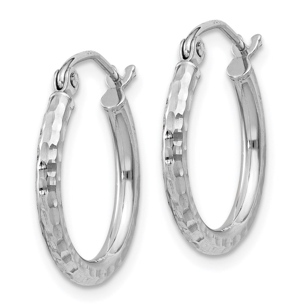 QE4461 Sterling Silver Rhodium-plated 2mm Diamond Cut Hoop Earrings