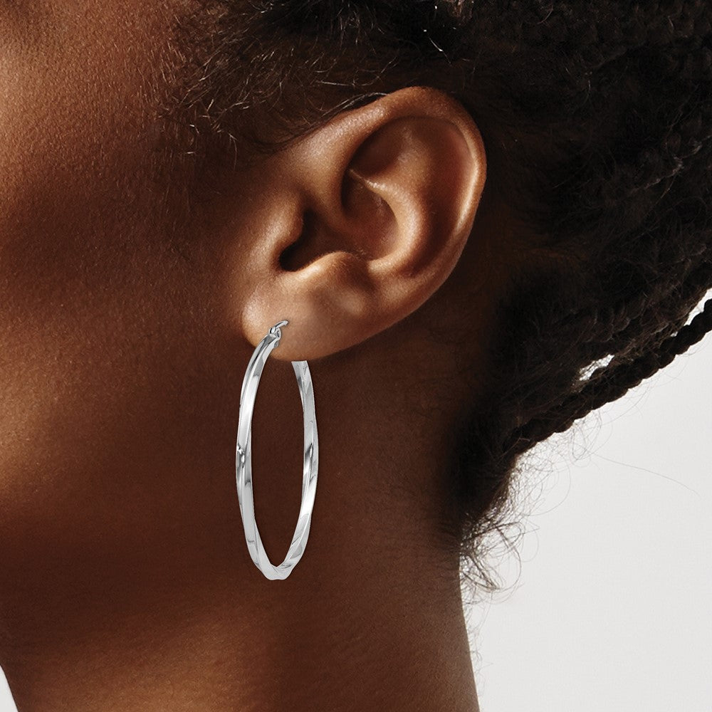 QE4574 Sterling Silver Rhodium-plated Twisted 2.5x40mmHoop Earrings
