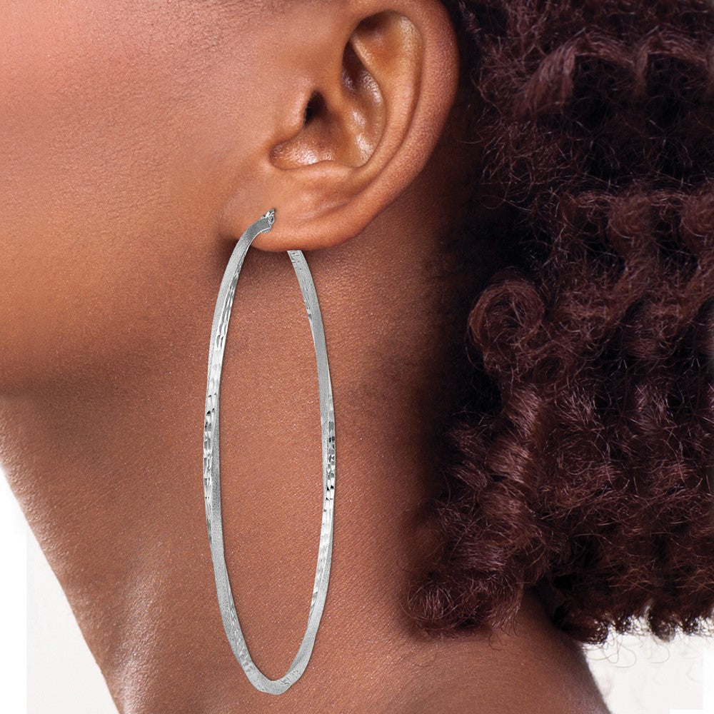 QE4608 Sterling Silver RH-plated Satin Diamond-cut 2.5x80mm Twisted Hoop Earrings