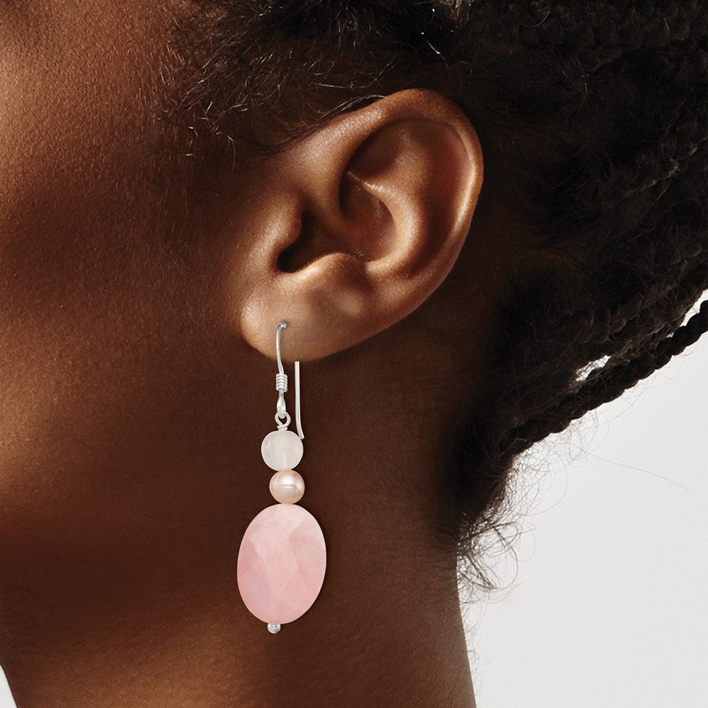 QE5945 Sterling Silver Polished Rose Quartz & Pink FWC Pearl Dangle Earrings