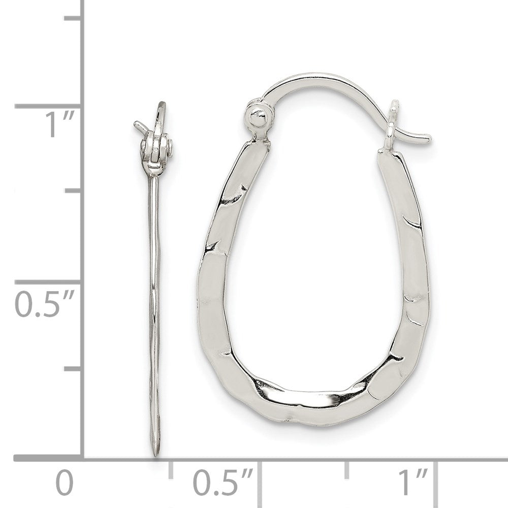 QE6621 Sterling Silver Polished & Hammered Oval Hoop Earrings