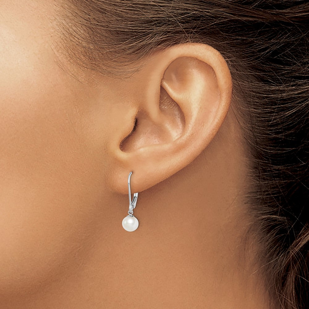 QE7657 Sterling Silver Rhodium-plated 6-7mm White Round Freshwater Cultured Pearl Leverback Dangle Earrings