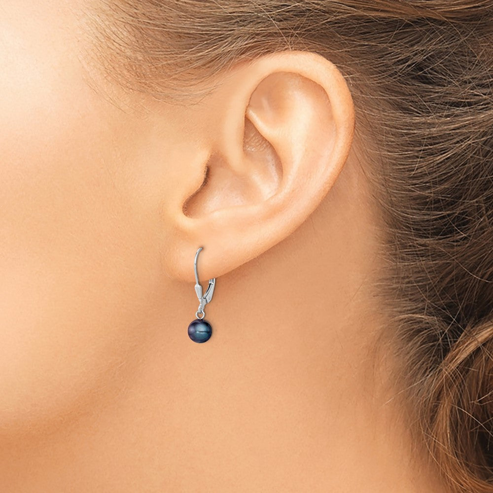 QE7702 Sterling Silver Rhodium-plated 6-7mm Black Round Freshwater Cultured Pearl Leverback Dangle Earrings