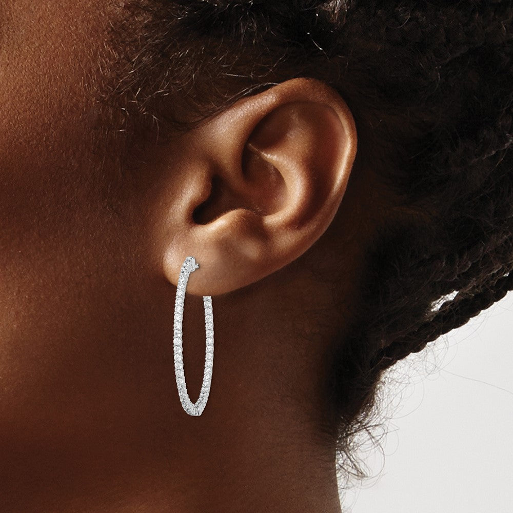 QE7990 Sterling Shimmer Sterling Silver Rhodium-plated 88 Stone 1.7mm CZ In and Out Oval Hinged Hoop Earrings