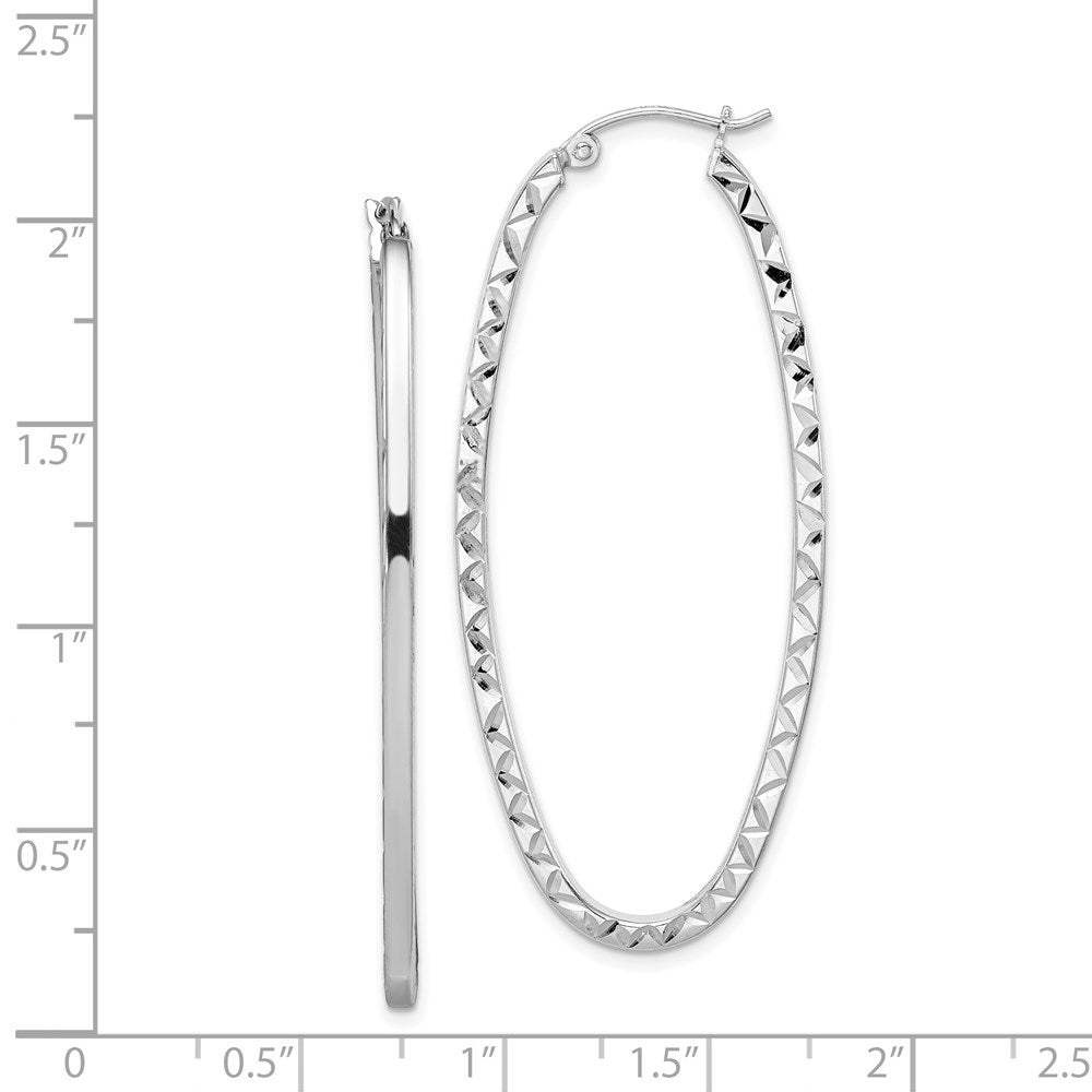 QE8267 Sterling Silver Rhodium-plated Diamond-cut 2mm Oval Hoop Earrings