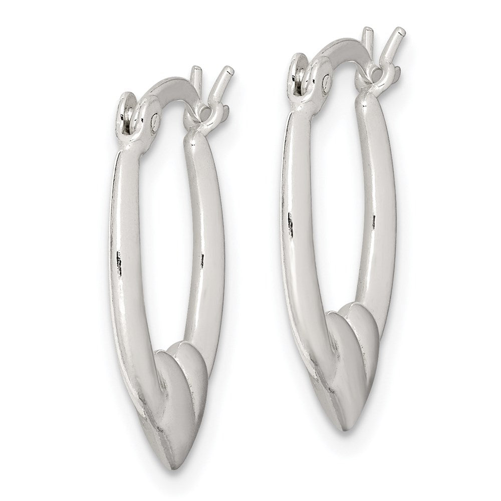 QE8332 Sterling Silver Polished Heart Oval Hoop Earrings