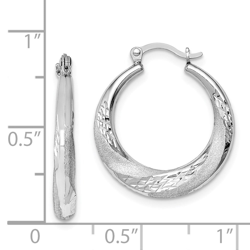 QE8397 Sterling Silver RH-plated Brushed & D/C Scalloped Round Hoop Earrings