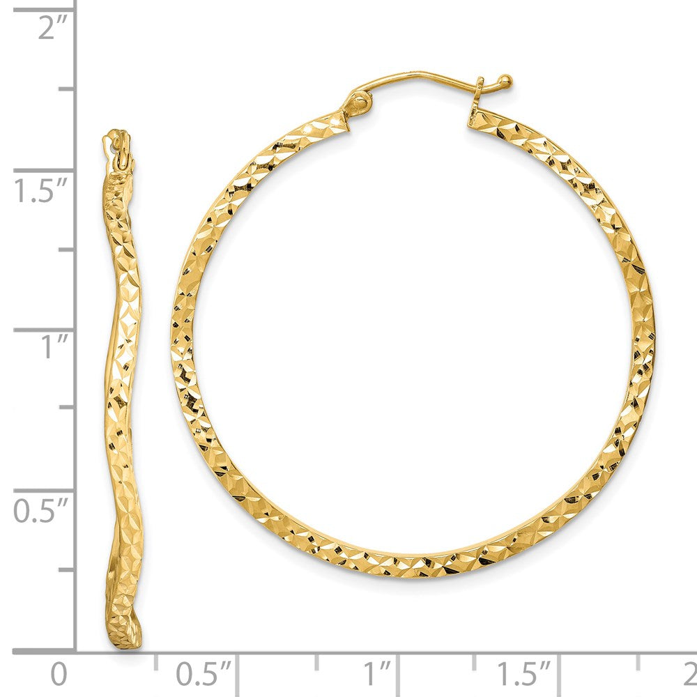 QE8464 Sterling Silver Gold-plated Diamond Cut 2mm Wavy Hoop Earrings