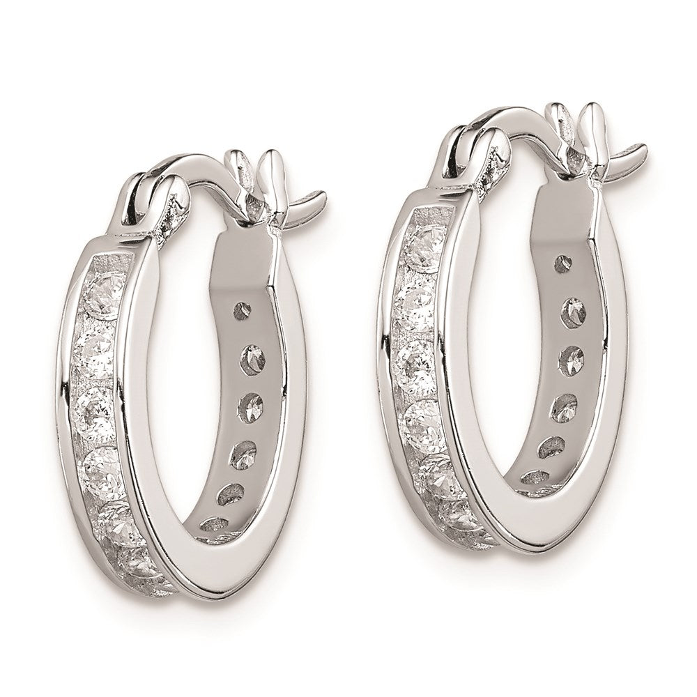 QE9257 Sterling Silver Rhodium-plated CZ Hoop Earrings