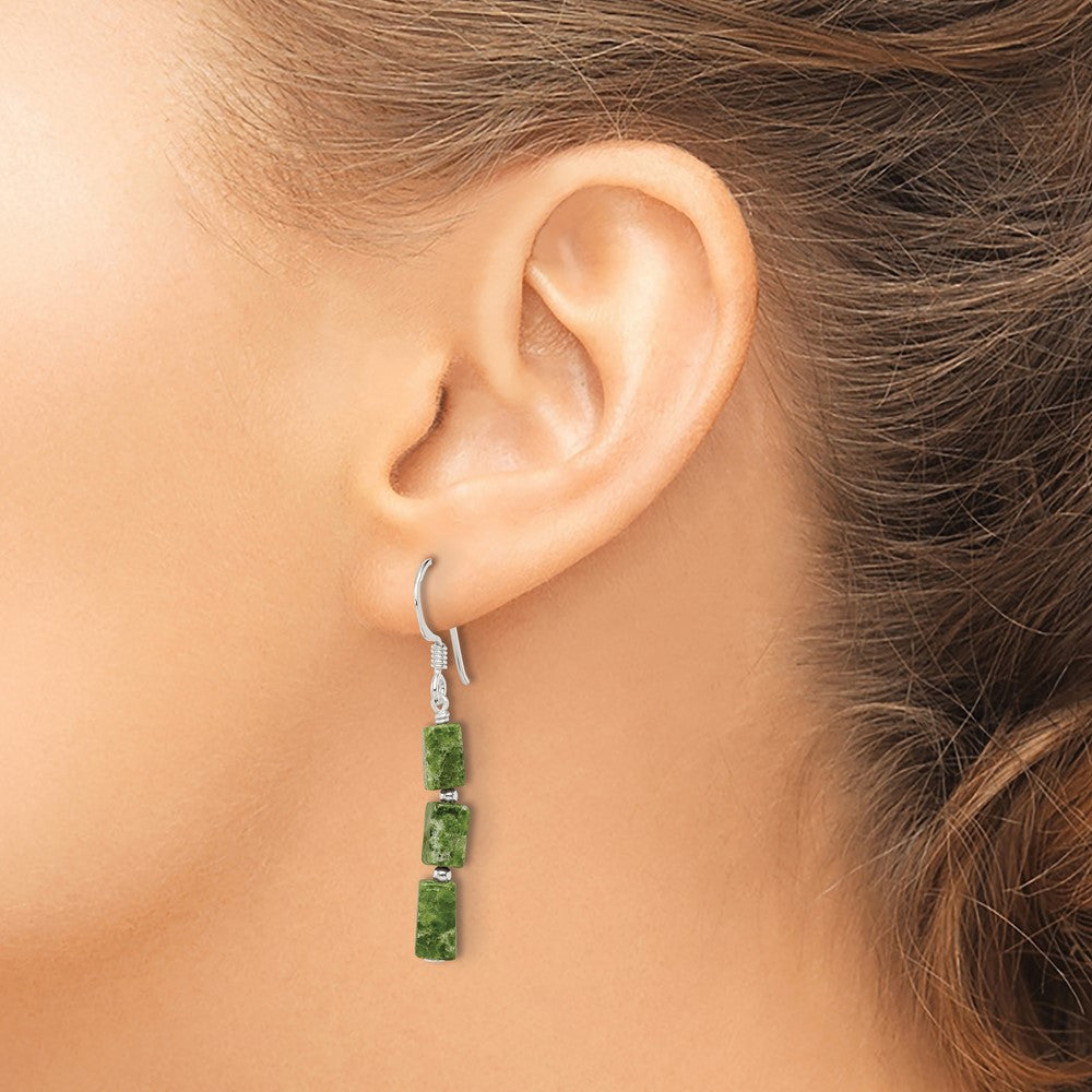 QE9735 Sterling Silver Polished Green Russian Serpentine Dangle Earrings