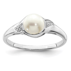 Sterling Silver Rhodium Plated Diamond and FW Cultured Pearl Ring