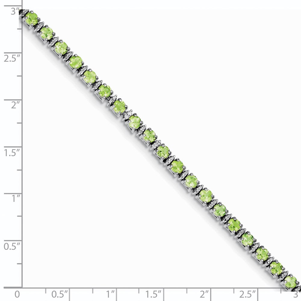 Sterling Silver Rhodium-plated Peridot and Diamond Bracelet QX831PE