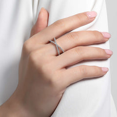 LAFONN Simple Crisscross Ring R0173CLP05