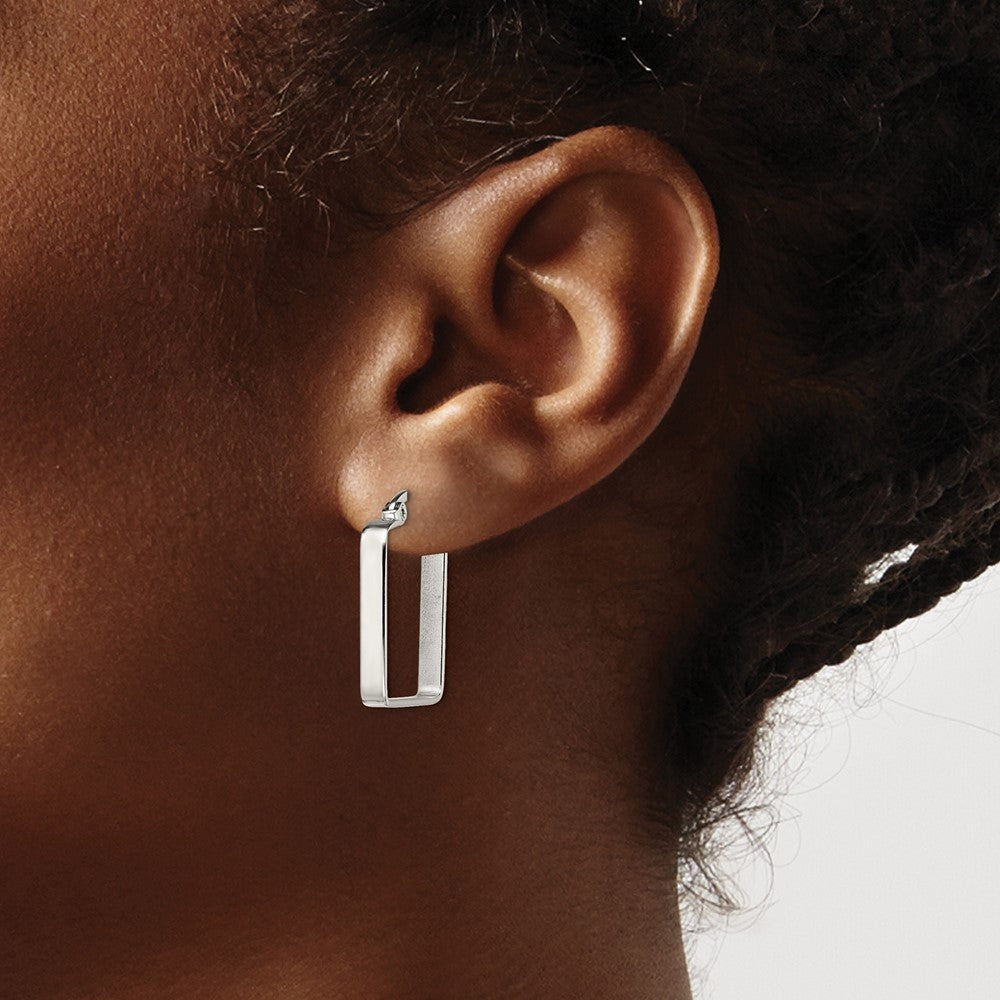 SRE123 Chisel Stainless Steel Polished 20mm Square Hoop Earrings