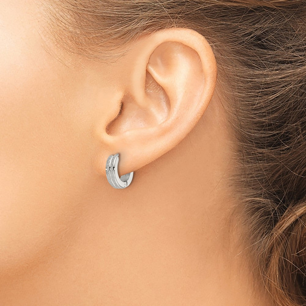 SRE1311 Chisel Stainless Steel Polished Laser cut 4mm Hinged Hoop Earrings