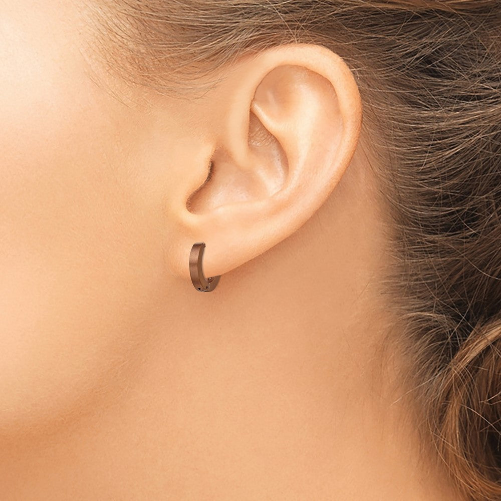 SRE370 Chisel Stainless Steel Brushed Brown IP-plated 2mm Hinged Hoop Earrings