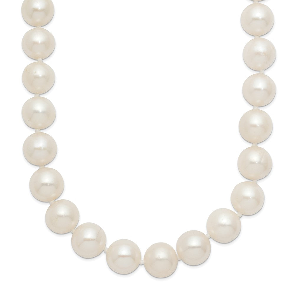 Chisel Stainless Steel Polished 9-10mm Hand Knotted White Round Freshwater Cultured Pearl 24 inch NecklaceSRN3161-24