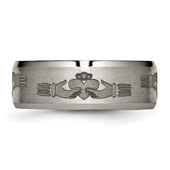 Chisel Titanium Brushed and Polished Claddagh Laser Design 8mm Beveled Edge Band