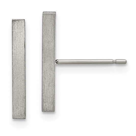 TBE111 Chisel Titanium Brushed Bar Post Earrings