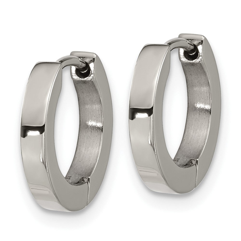 TBE124 Chisel Titanium Polished 2.5mm Huggie Hoop Earrings