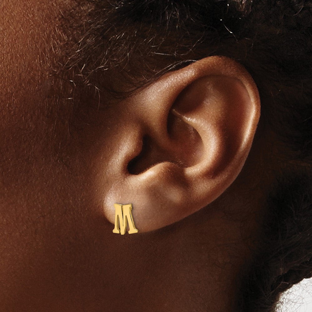 XNE46GP_M Sterling Silver Gold-plated Letter M Initial Post Earrings