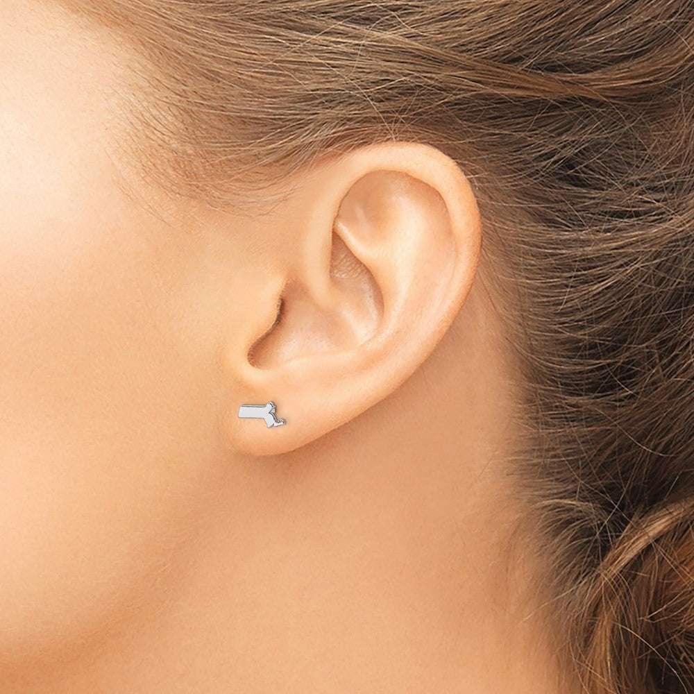 XNE50SS-MA Sterling Silver/Rhodium-plated Massachusetts State Earrings
