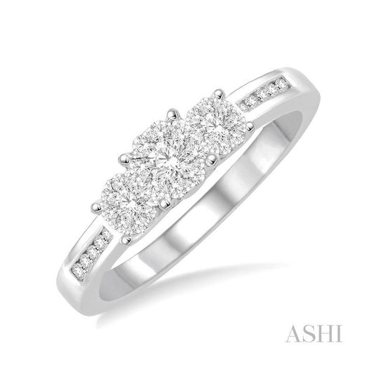 ASHI Round Shape Past Present & Future Lovebright Essential Diamond Ring 36915PPFVWG