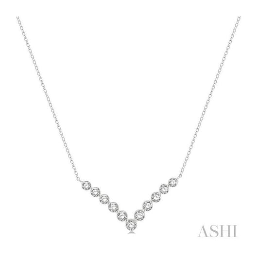 ASHI Chevron Diamond Necklace 996J1PPFGNKWG
