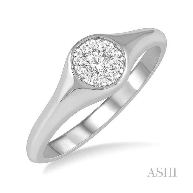 ASHI Round Shape Lovebright Essential Diamond Signet Ring 373M8PPFGWG